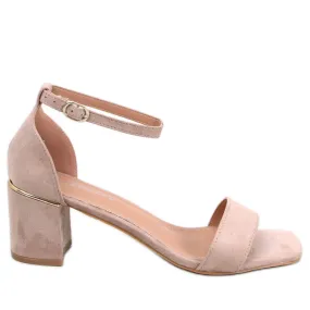 Rocco Apricot sandalen met lage hak beige